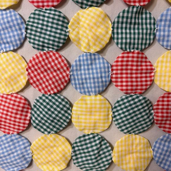Vintage Style Handmade Small YoYo Quilt Gingham Fabric Yellow Green Blue Red - Picture 3 of 8